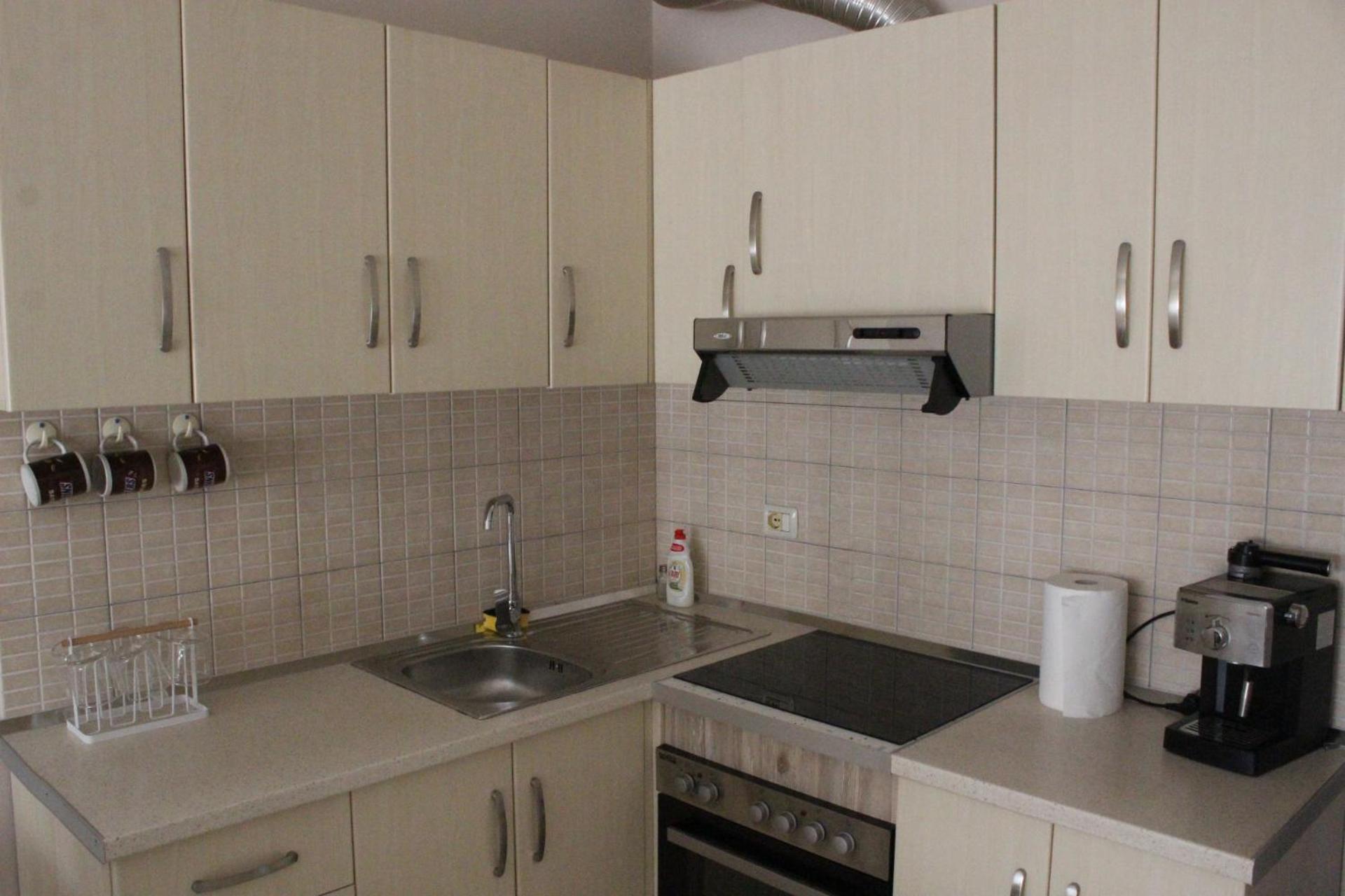 Sunrise Apartment Near The Center 티라나 외부 사진