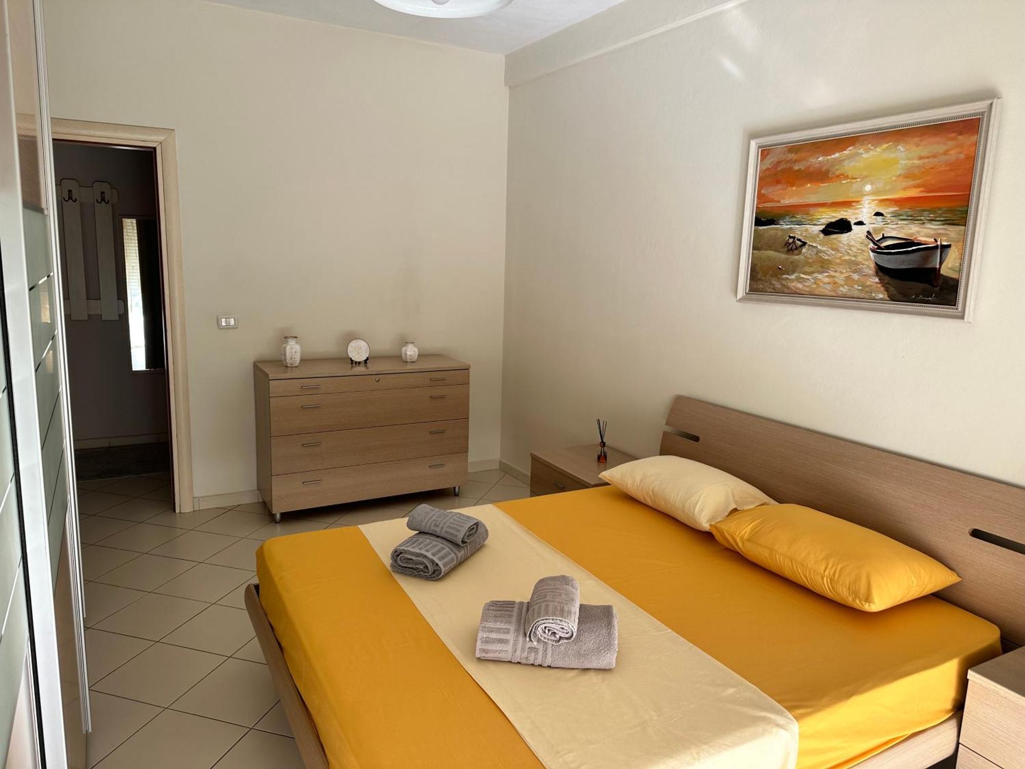 Sunrise Apartment Near The Center 티라나 외부 사진