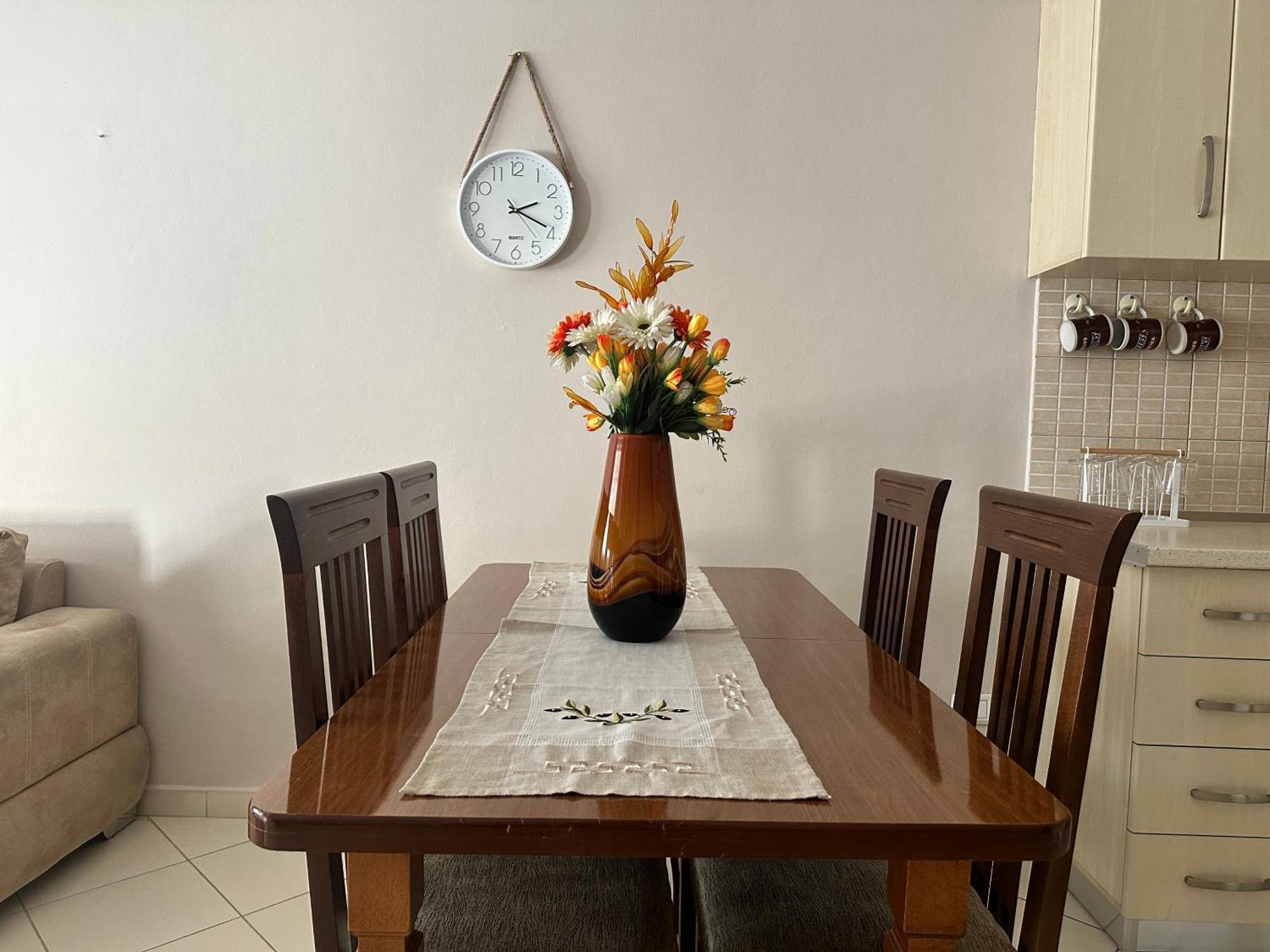 Sunrise Apartment Near The Center 티라나 외부 사진